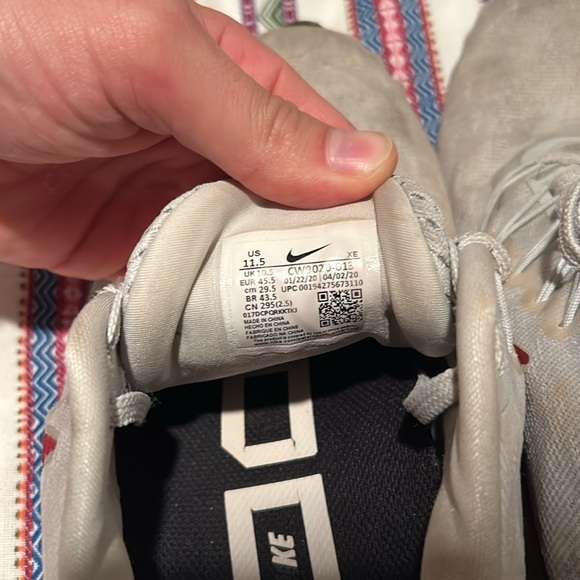 White/red Zoom Vomero Size 11.5 - Picture 4 of 5